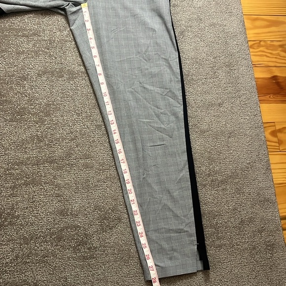 Athleta Brooklyn Black and White Plaid Ankle Pant Size 4 - Picture 7 of 13